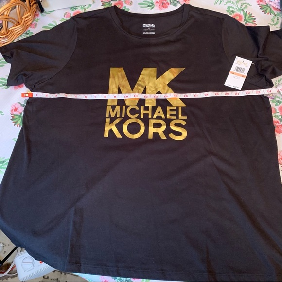 Michael Kors Classic Black & Gold T-Shirt - Picture 9 of 14